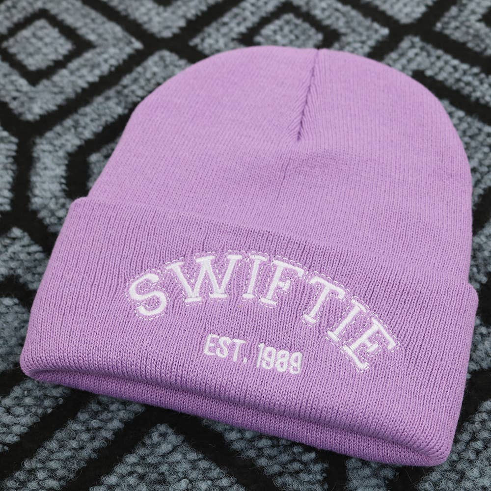 Swiftie Embroidered knitted beanie Taylor Swift knitted hat: Purple / Swiftie