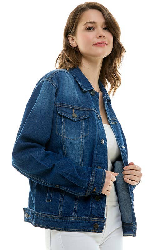 Boyfriend's Denim  jacket for the roomy and relaxed fit