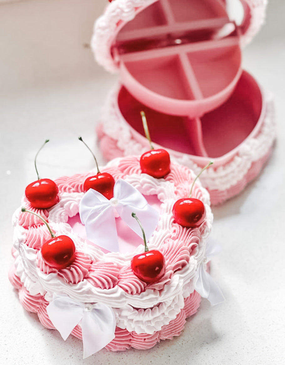 Decoden Jewelry Box Party Deposit – Sienna's Sunnies