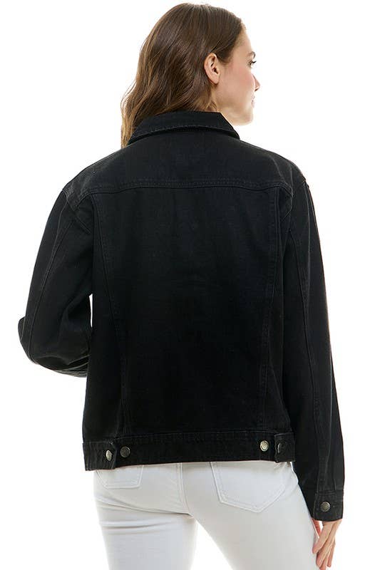 Boyfriend's Denim  jacket for the roomy and relaxed fit
