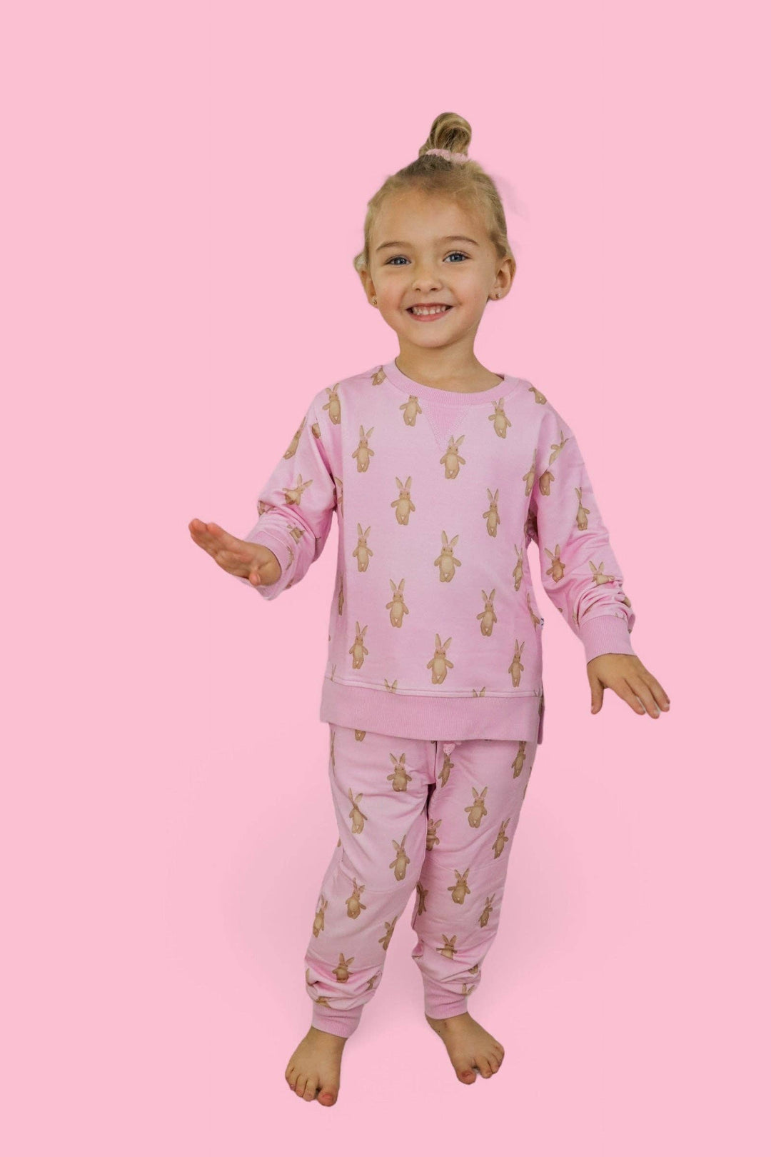 BLUSHIN' BUNNIES DREAM PULLOVER: 5/6T