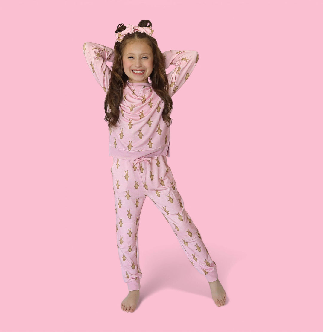 BLUSHIN' BUNNIES DREAM PULLOVER: 5/6T