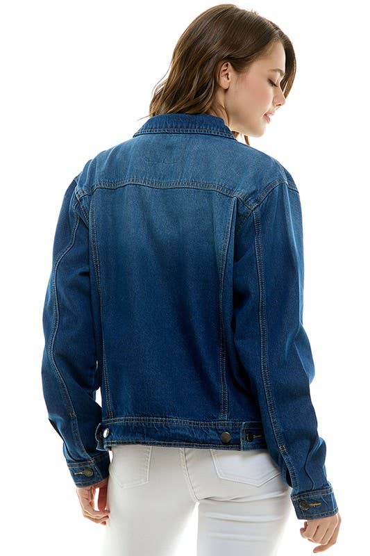 Boyfriend's Denim  jacket for the roomy and relaxed fit