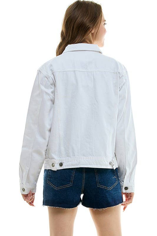 Boyfriend's Denim  jacket for the roomy and relaxed fit